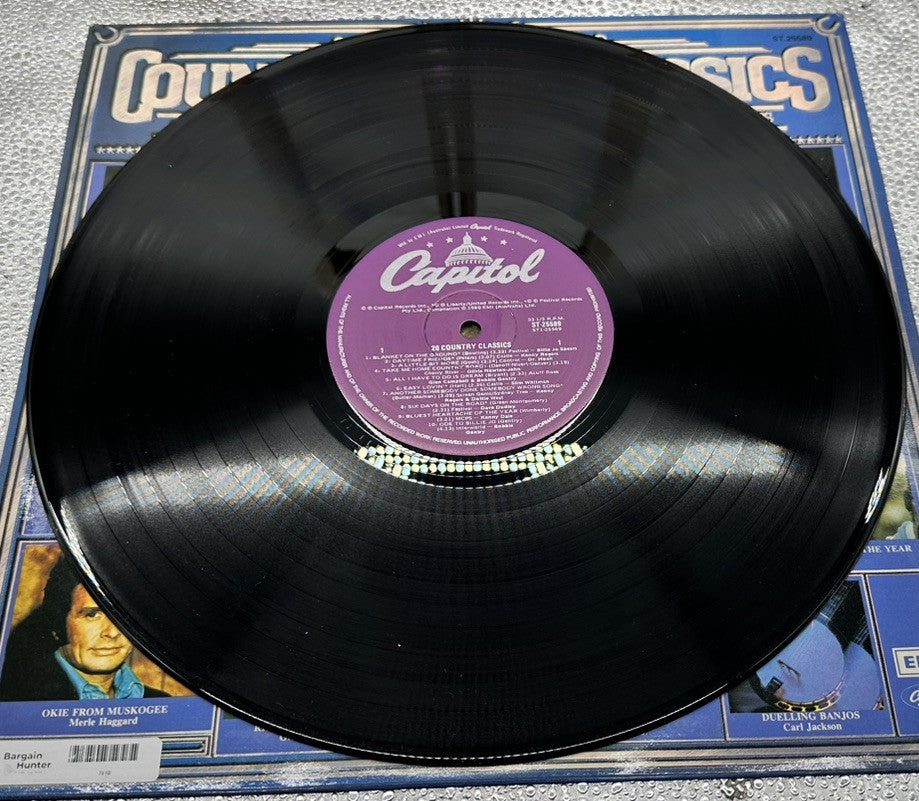 Country Classics 20 Original Hits Record In  Good Condition 7418