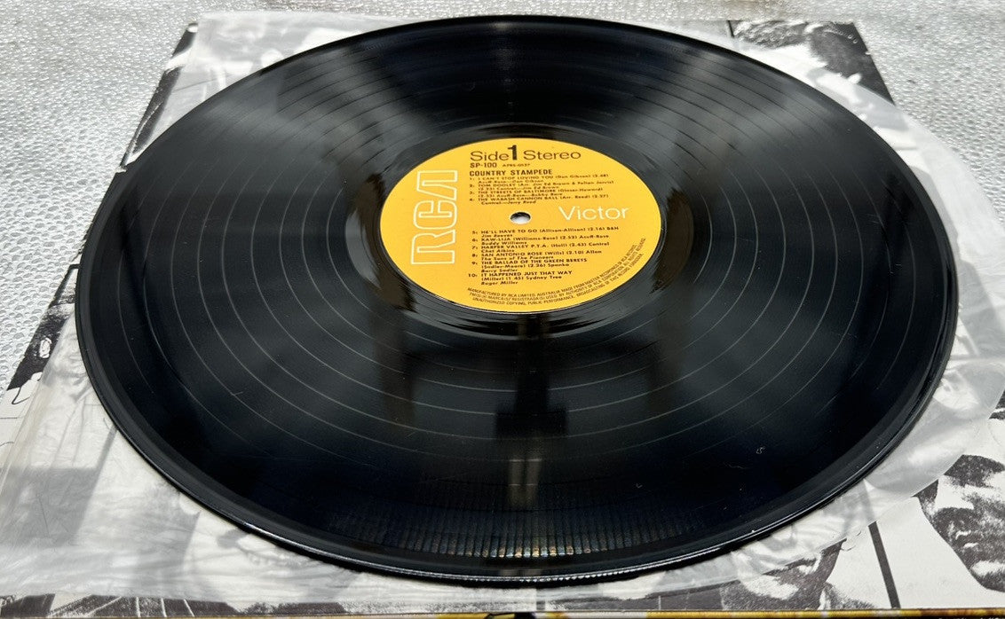 Country Stampede Record In Good Condition 6969