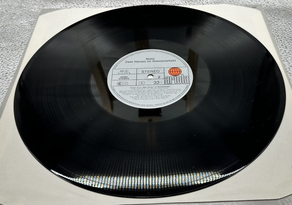 Robert Stolz : Zwei Herzen Im Dreiviertel Record In Good Condition 6923