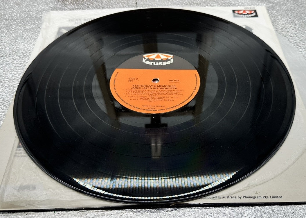 James Last - Yesterday's Memories Record In Good Condition 6947