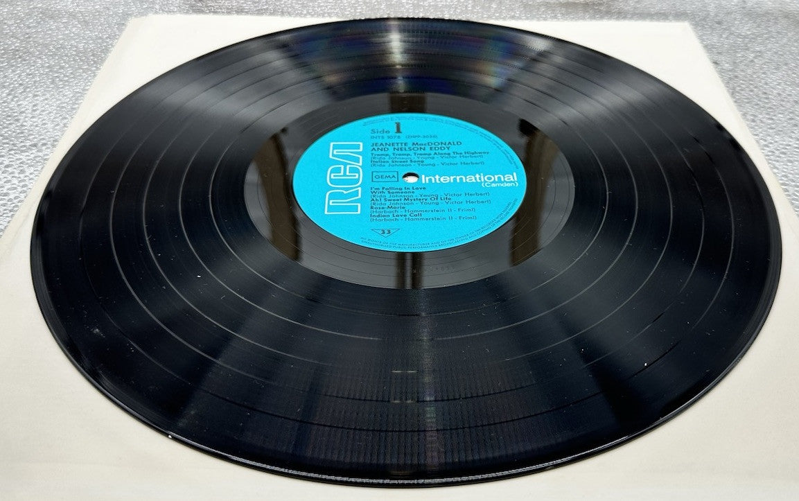 Jeanette Mac Donald & Nelson Eddy : Favorites Record In Good Condition 7021