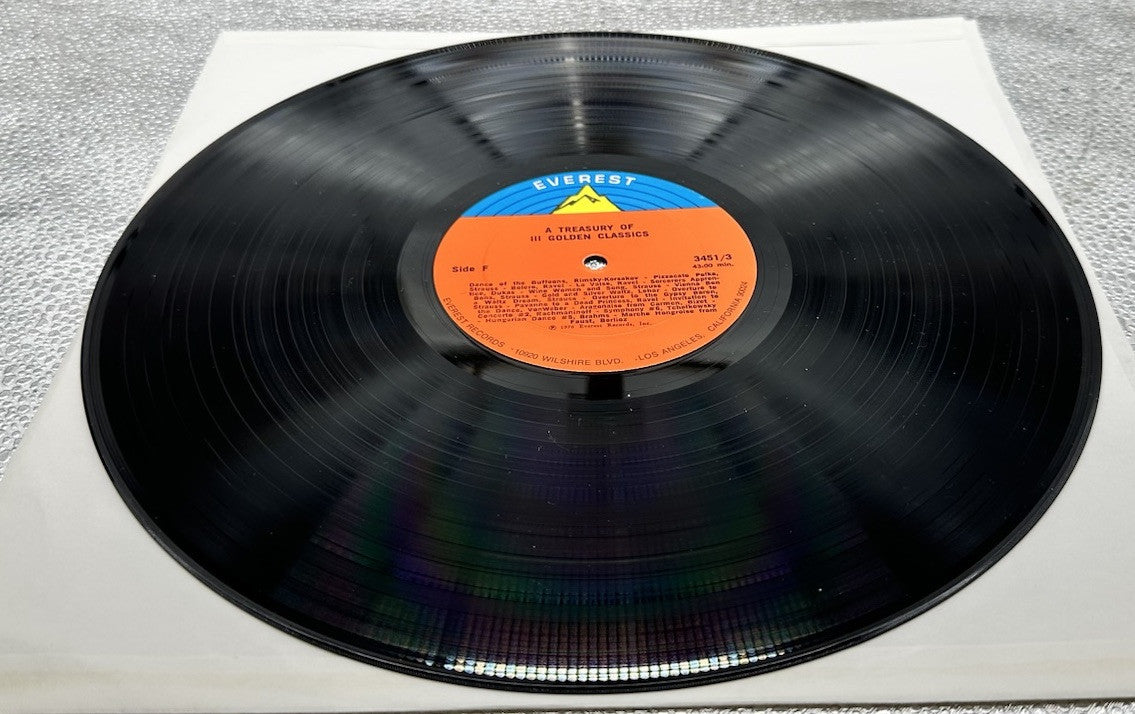A Treasury Of 3 Golden Classics Record In Good Condition 7290
