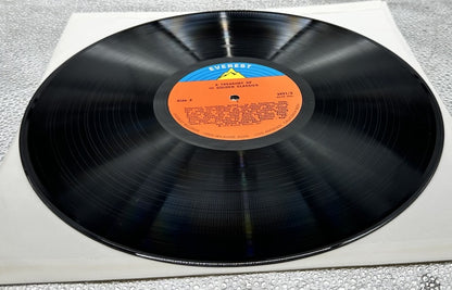 A Treasury Of 3 Golden Classics Record In Good Condition 7290