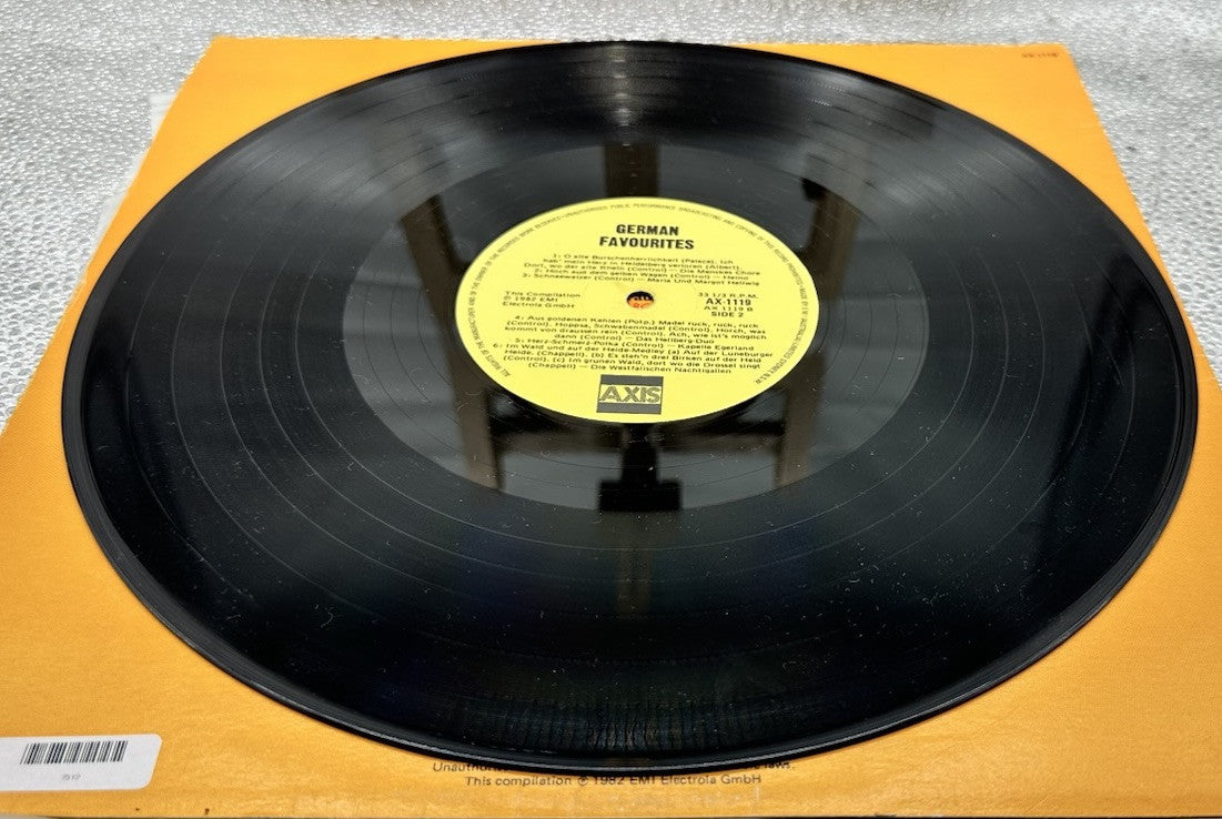 German Favourites Record In Good Condition 7312