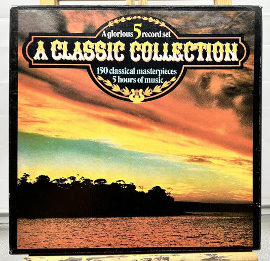 A Glorious 5 Record Set A CLASSIC COLLECTION Record In Good Condition 7289