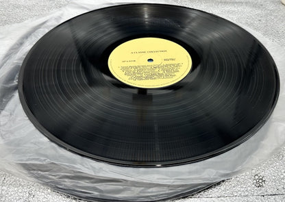 A Glorious 5 Record Set A CLASSIC COLLECTION Record In Good Condition 7289