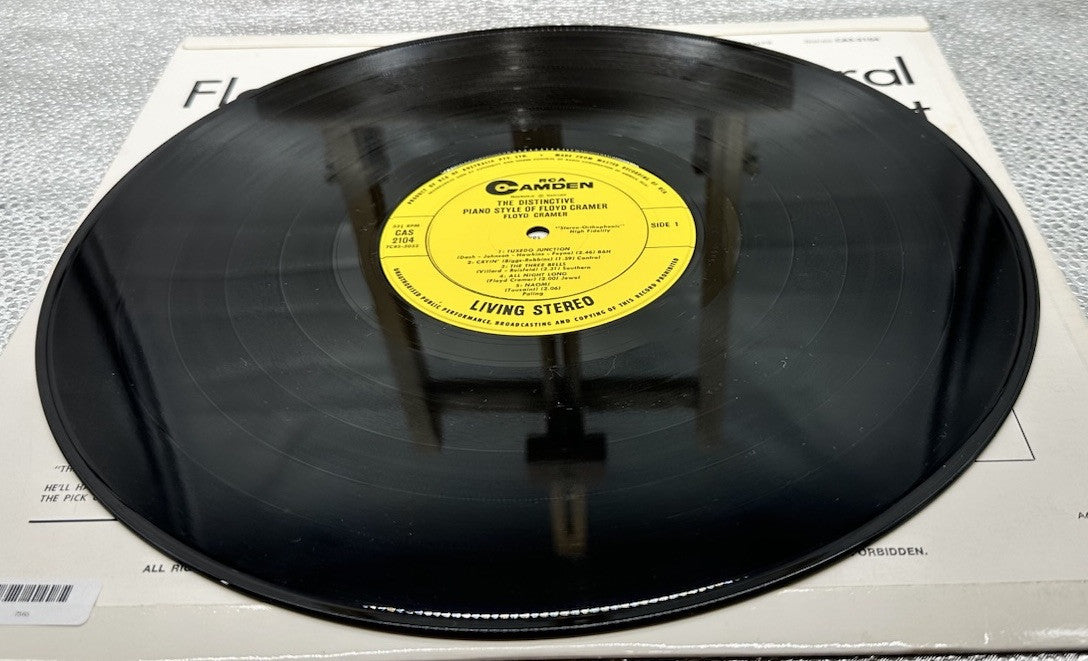 The Distinctive Piano Style of Floyd Cramer Record In Good Condition 7365