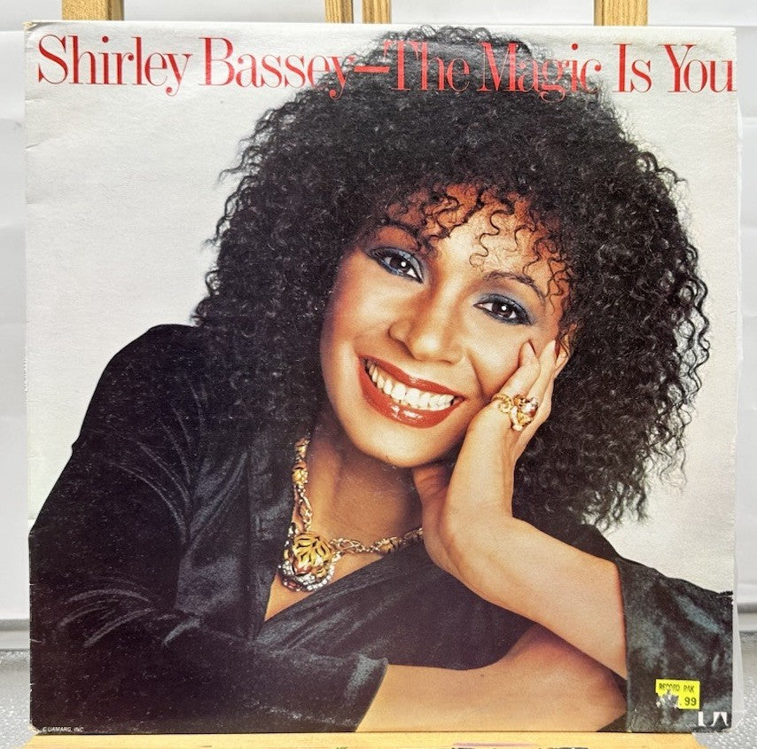 Shirley Bassey - The Magic Is You Record In Good Condition 6793