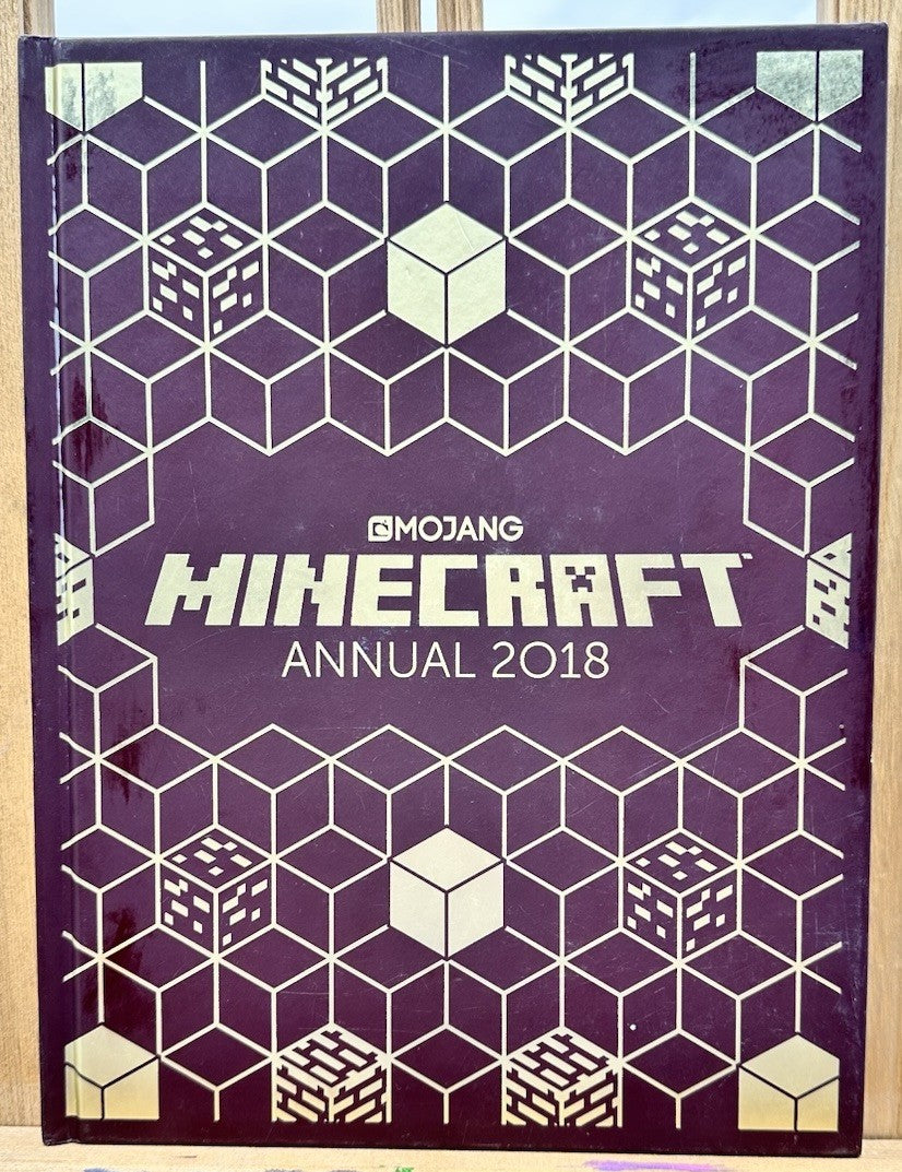 MINECRAFT: Annual 2018 by Mojang - Hardcover Book In Good Condition 8450