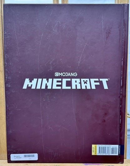 MINECRAFT: Annual 2018 by Mojang - Hardcover Book In Good Condition 8450