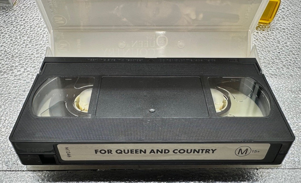 For Queen And Country : Denzel Washington VHS Tape In Good Condition 8916
