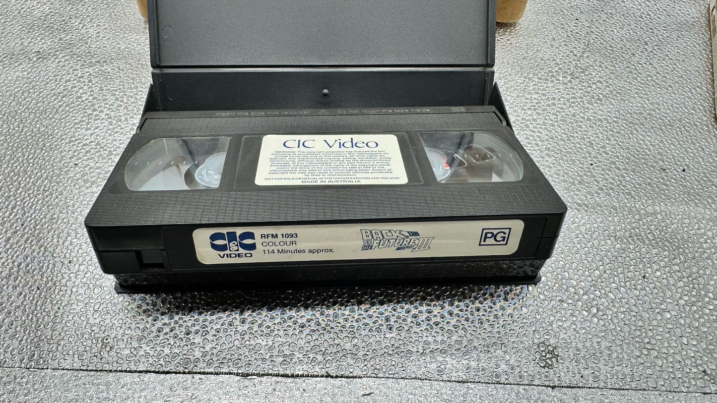 Back To The Future Part III - VHS Video Cassette Tape - CIC Video 8880