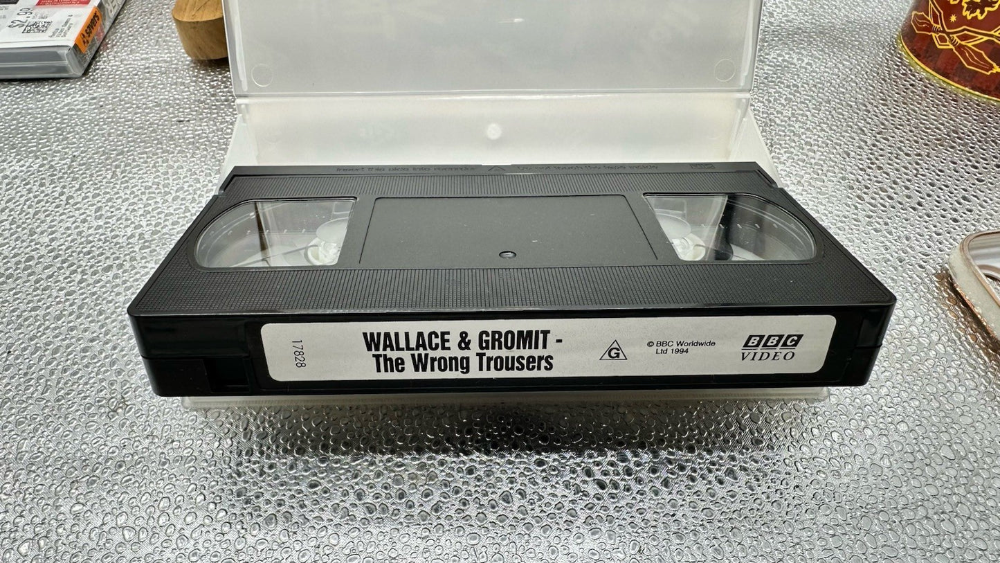 Wallace And Gromit In Nick Park's The Wrong Trousers VHS In Good Condition 8631
