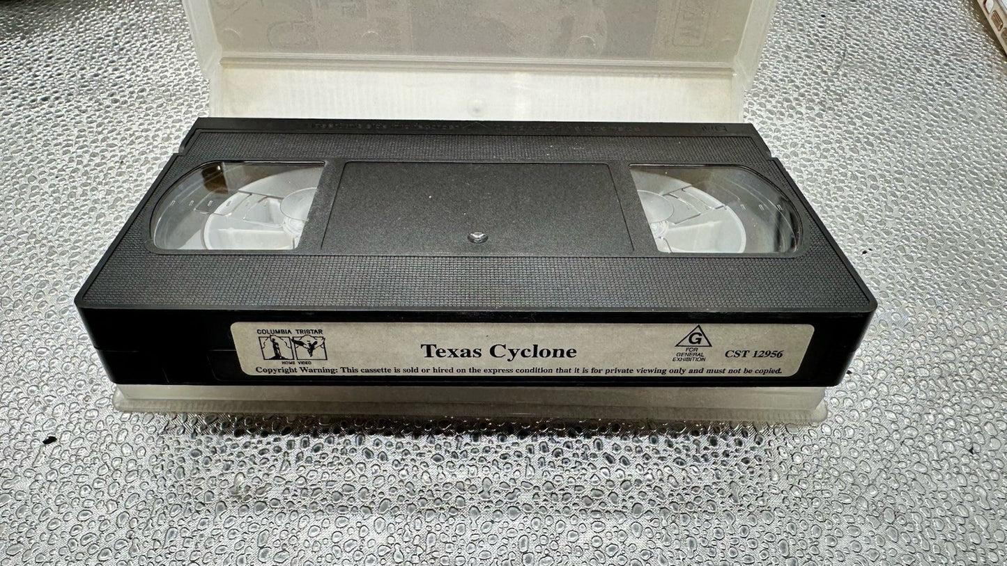 Texas Cyclone VHS Tape In Good Condition 8941