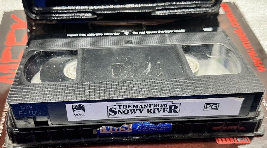 The Man From Snowy River VHS Tape In OK Condition Damaged Case 8885