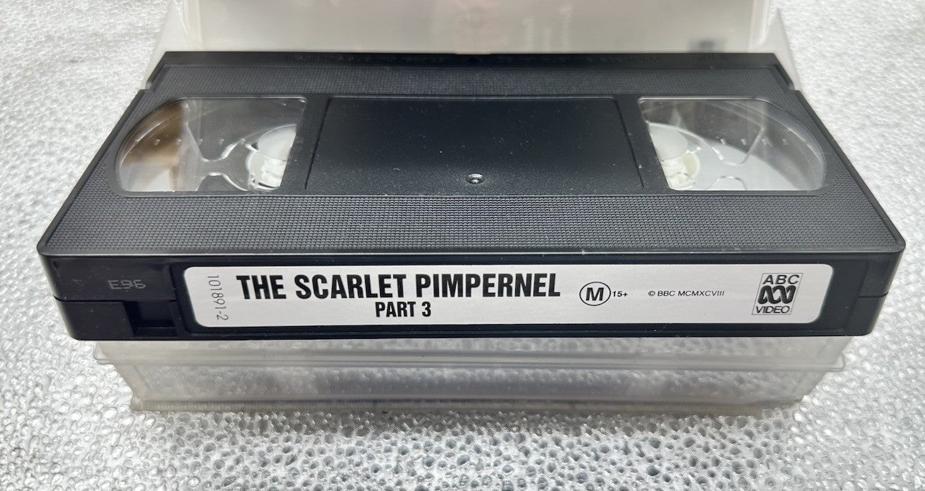 The Scarlet Pimpernel Double Tape VHS Tape Damaged Case In Good Condition 8969
