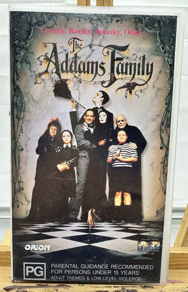 The Addams Family VHS Tape In Good Condition 8879