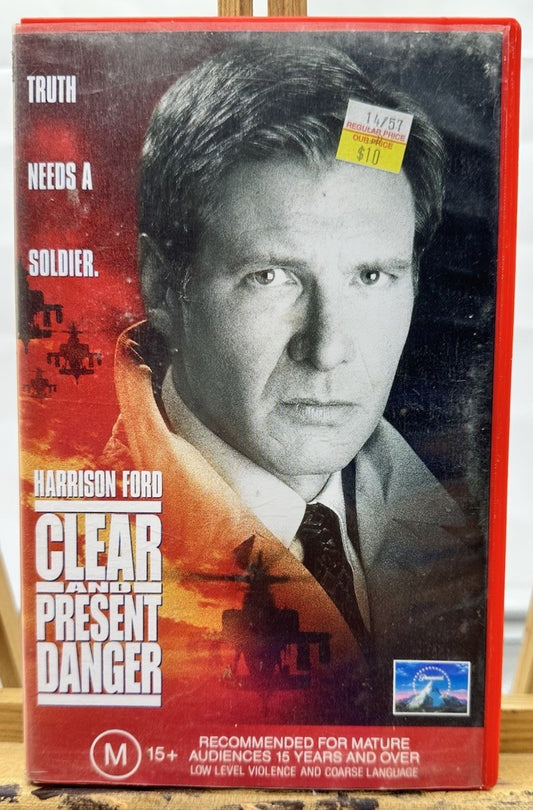 Clear And Present Danger : Harrison Ford VHS Tape In Good Condition 8900