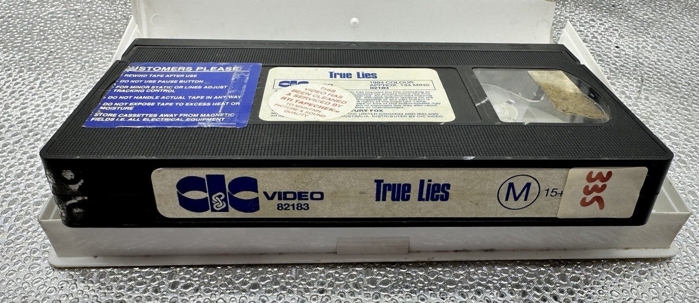 True Lies : AArnold Schwarzenegger EX-Rental VHS Tape OK Cond Damaged Case 8948