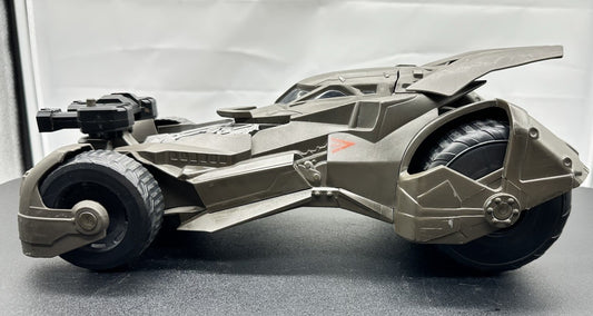 Batman VS Superman Epic Strike Batmobile Vehicle Mattel 2015 Car DC Comics 8636