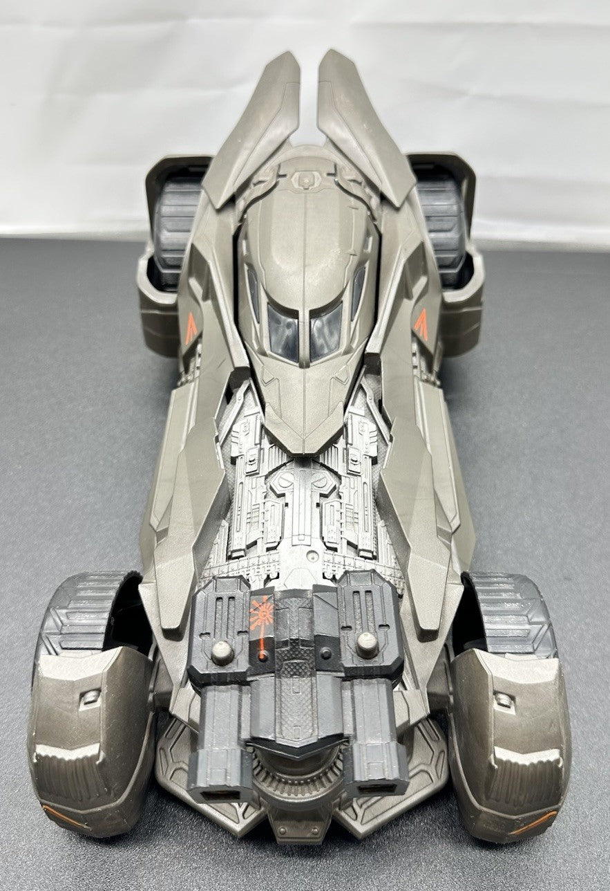 Batman VS Superman Epic Strike Batmobile Vehicle Mattel 2015 Car DC Comics 8636