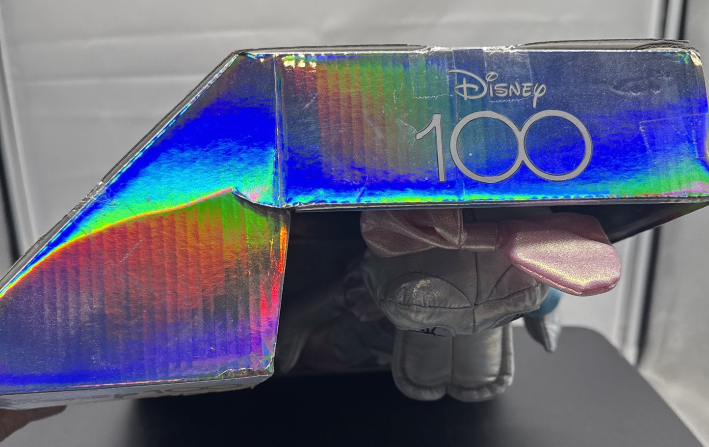 Disney 100 Daisy Duck Metallic Plush - Limited Edition 3000 only - UNOPENED 8843