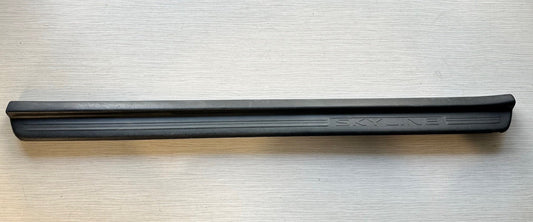 NISSAN SKYLINE R33 GTST 2door kicking scuff plate trim Passenger L/H 76951 22U00