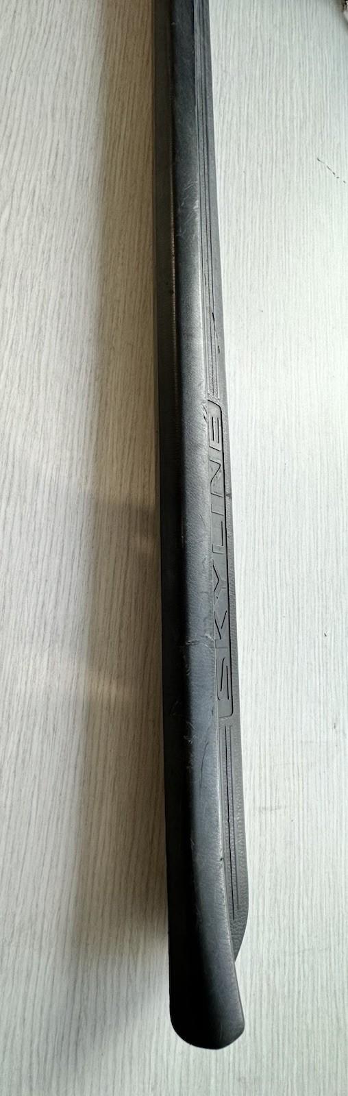 NISSAN SKYLINE R33 GTST 2door kicking scuff plate trim drivers R/H 76951 22U00