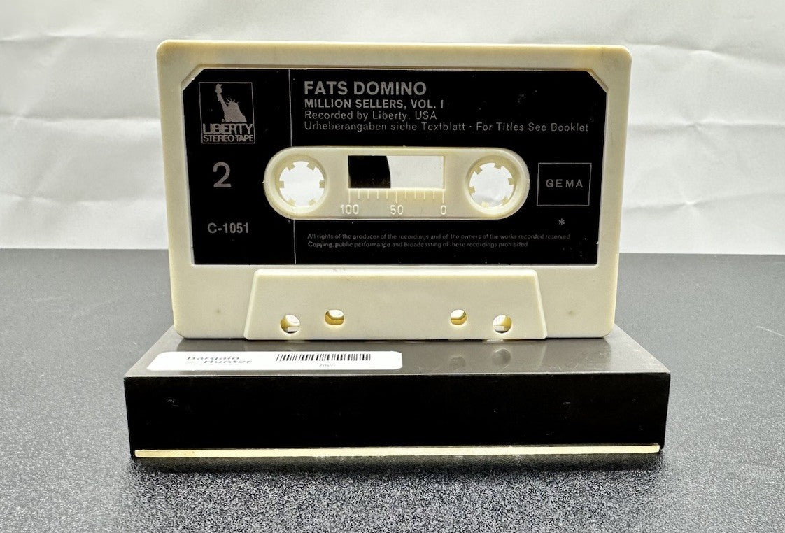 Million Sellers Vol. 1 : Fats Domino Cassette Tape In Good Condition 7625