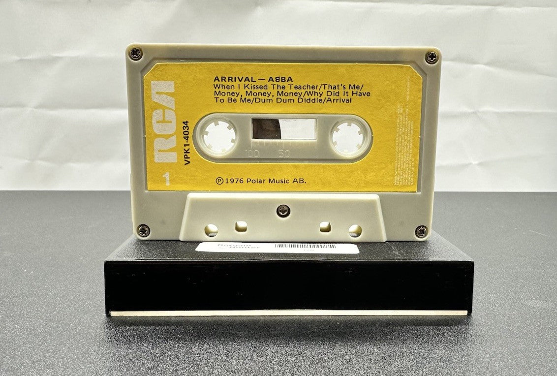 Arrival : Abba Cassette Tape In Good Condition 7946