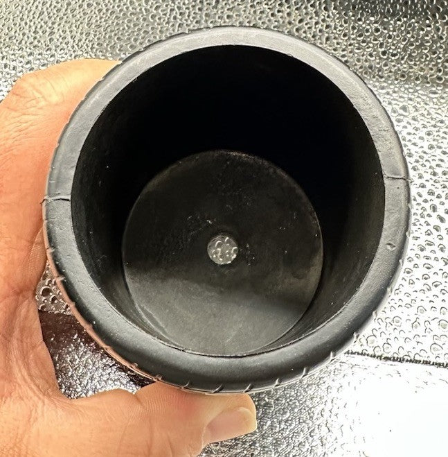 Woodstock Tyre Stubby Holder In Good Condition  9233