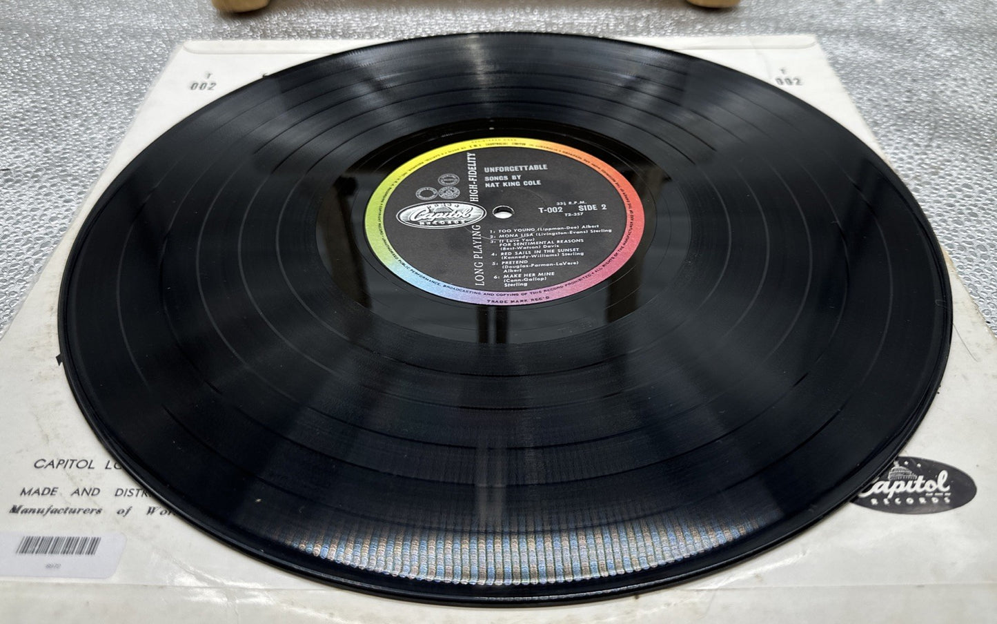 Unforgettable - Nat King Cole Record In Good Condition 6972