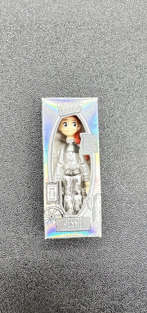 ZURU Surprise Mini Brands Disney 100th Platinum Anniversary In Good Cond 8392