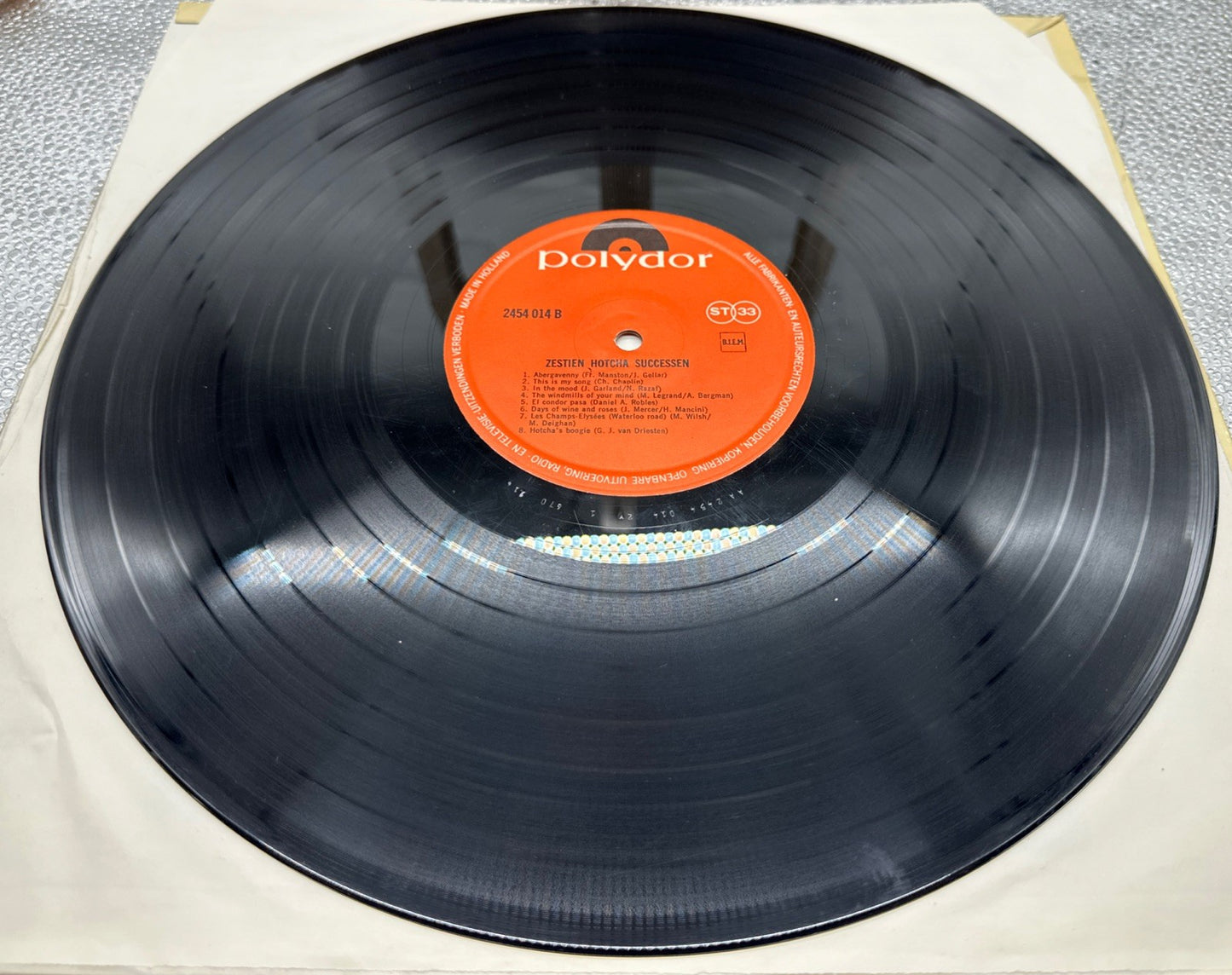 Zestien Hotcha Successen Record In Good Condition 6678