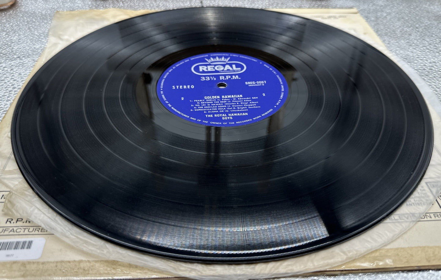 Golden Hawaiian Record In Good Condition 6677