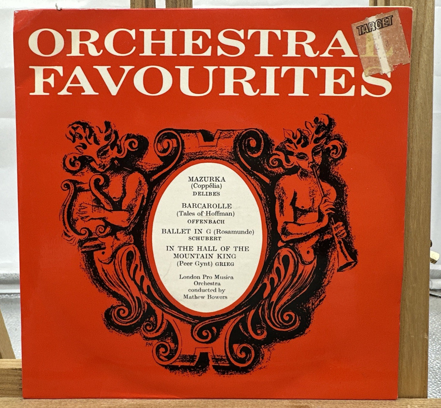 Orchestral Favourites 7” Record In Good Condition 7744