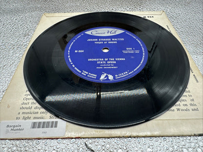 Strauss Waltzes - Voices Of Spring 7” Record In Good Condition 7747