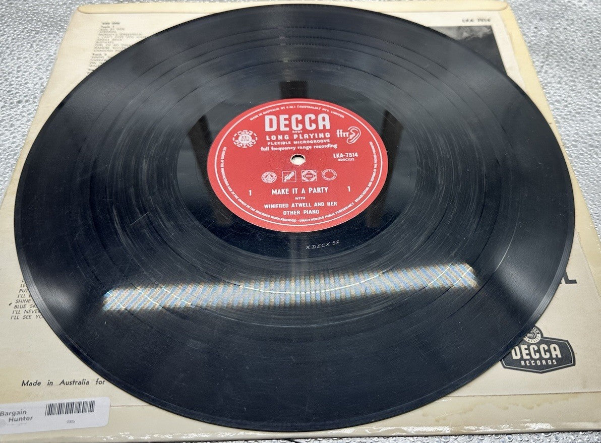 Make It A  Party Winifred Atwell Record In Good Condition 7035