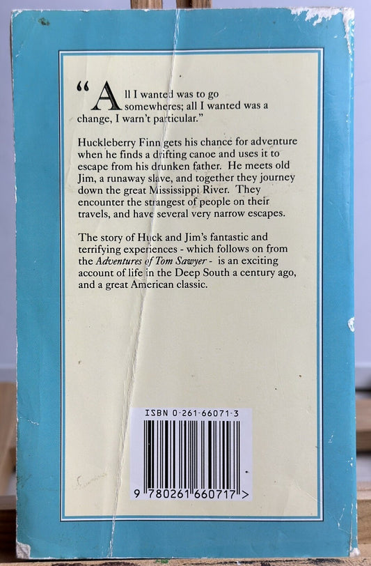 The Adventures Of Huckleberry Finn By Mark Twain - Novel In OK Condition