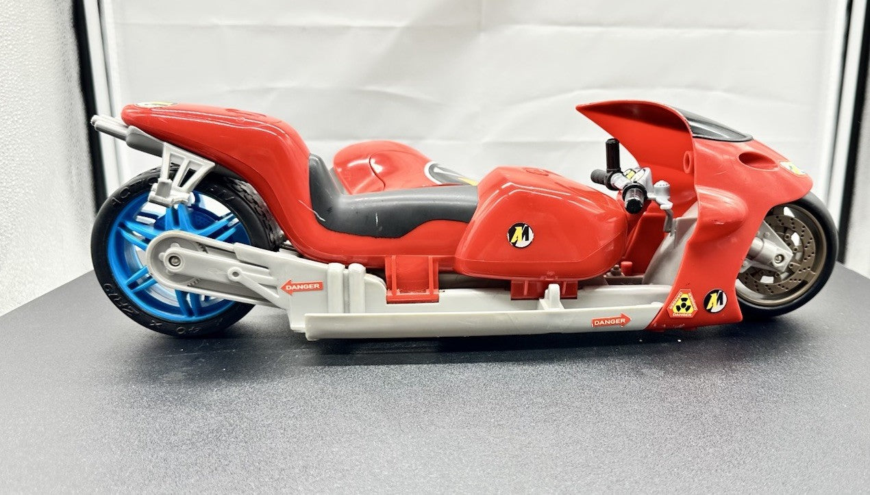 Action Man 2000 Motor Bike Moto / Missile-Tilt Racer In Good Condition 9111