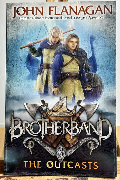 Brotherband The Outcasts By John Flanagan - Novel In Good Condition