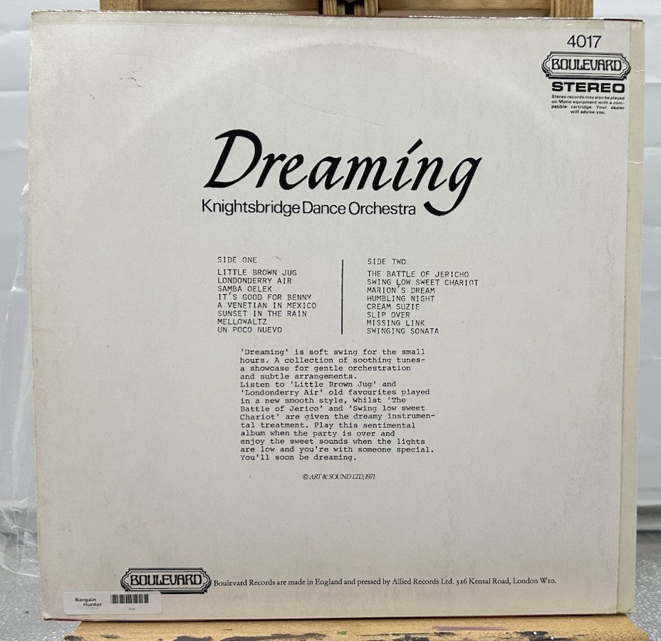 Dreaming  16 Hits Of Moody Music Record In Good Condition 7425