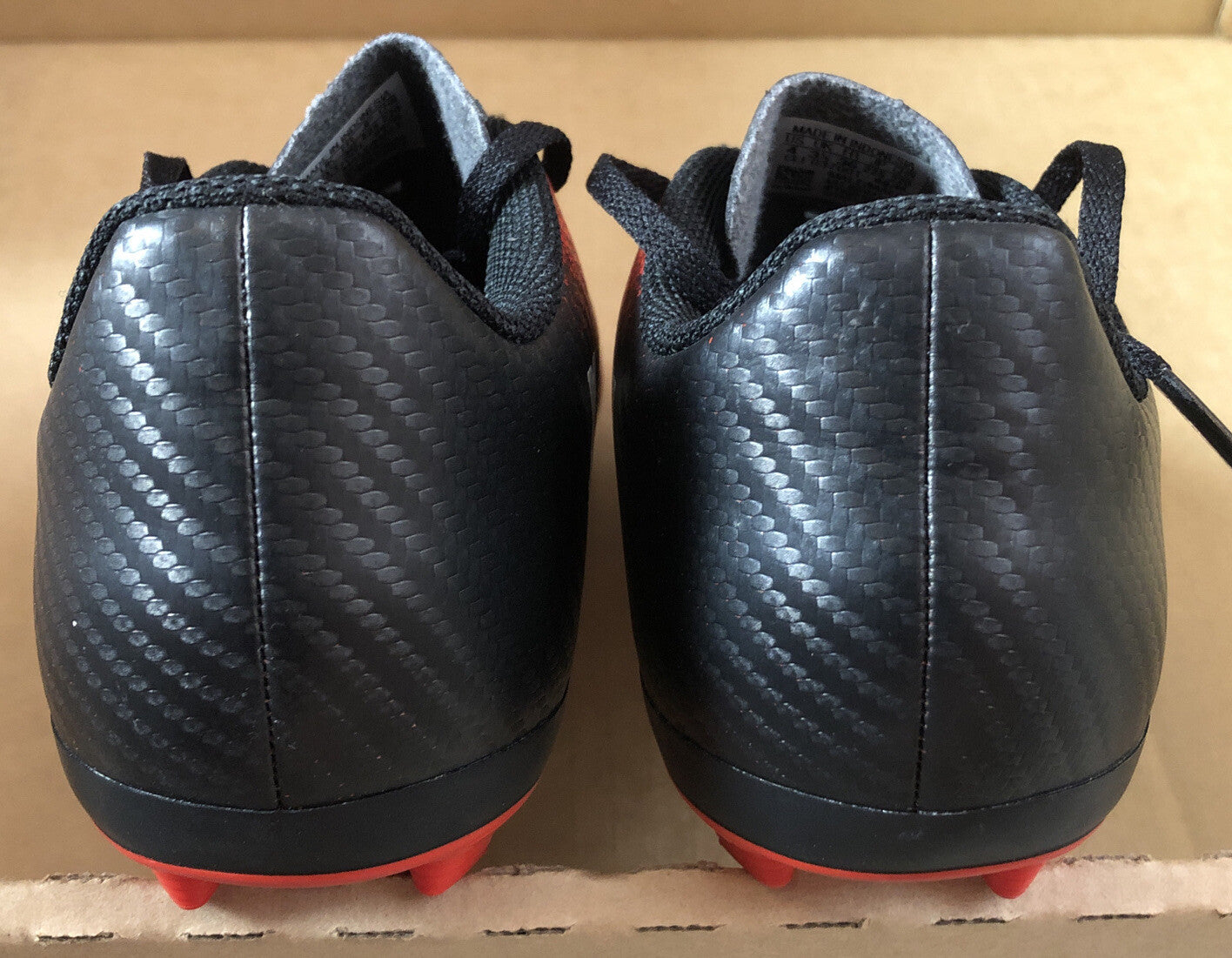 M594 Adidas Mens Size US 5 / UK 3.5 Soccer Shoes Red/Black + Free Post