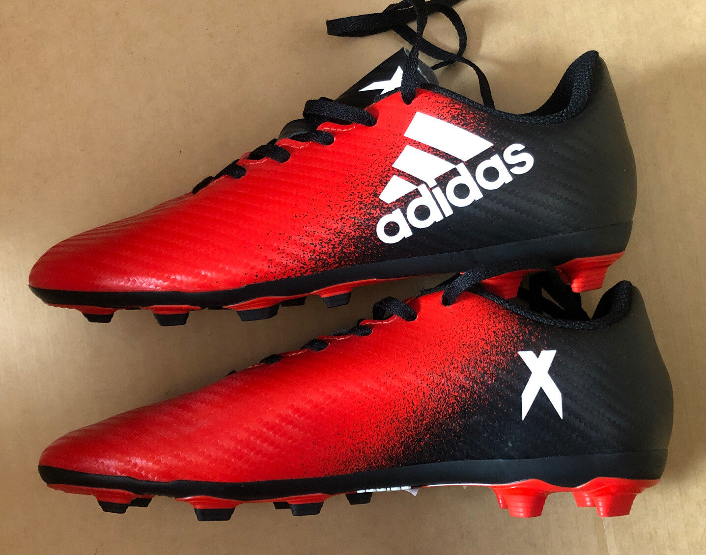 M594 Adidas Mens Size US 5 / UK 3.5 Soccer Shoes Red/Black + Free Post