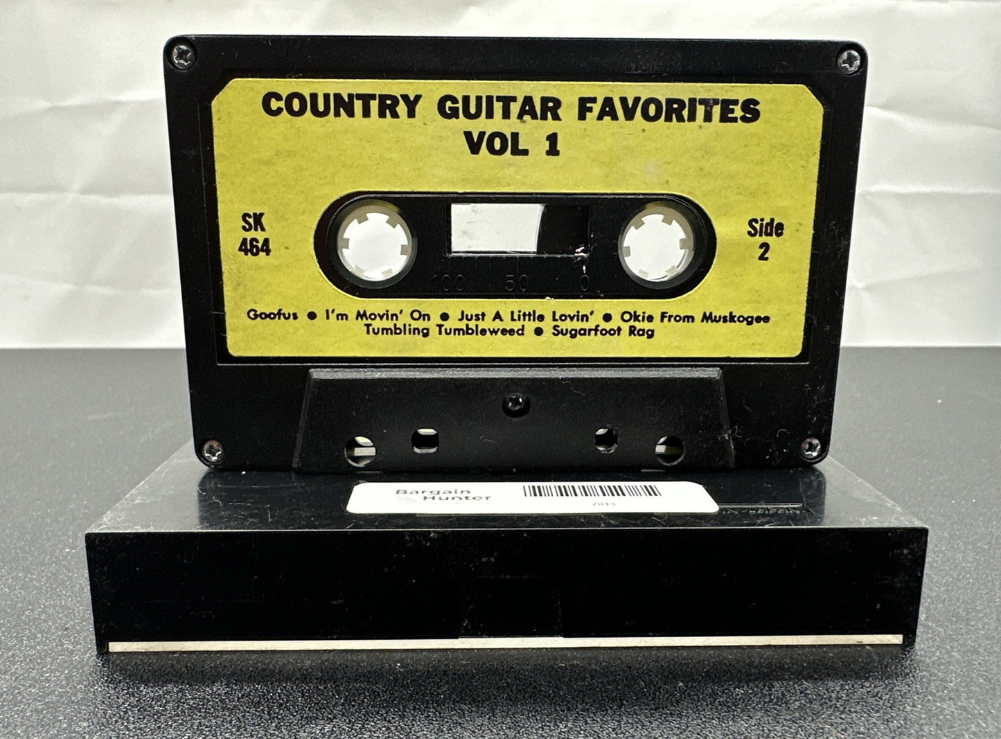 Country Guitar Favourites Vol 1 Cassette Tape In OK Condition 7943