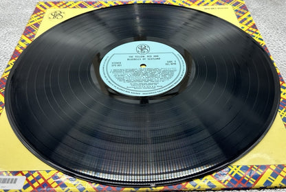 The Yellow Red and Bluebells of Scotland Record In Good Condition 6427