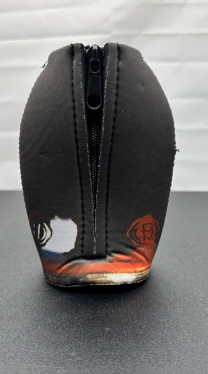 Jim Beam Kentucky Bourbon and Cola Zippered Stubby Stubbie Cooler Holder  9234