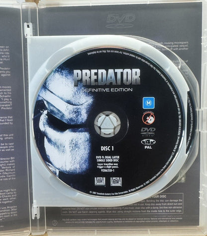 Predator Schwarzenegger DVD Two Disc In Good Condition 933