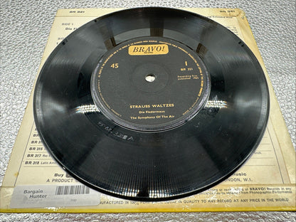 Strauss Waltzes 7” Record In Good Condition 7742