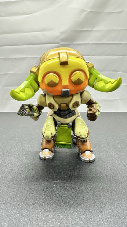 Overwatch - Orisa 6" Super Sized Pop! Vinyl Figure In Good Condition 9242